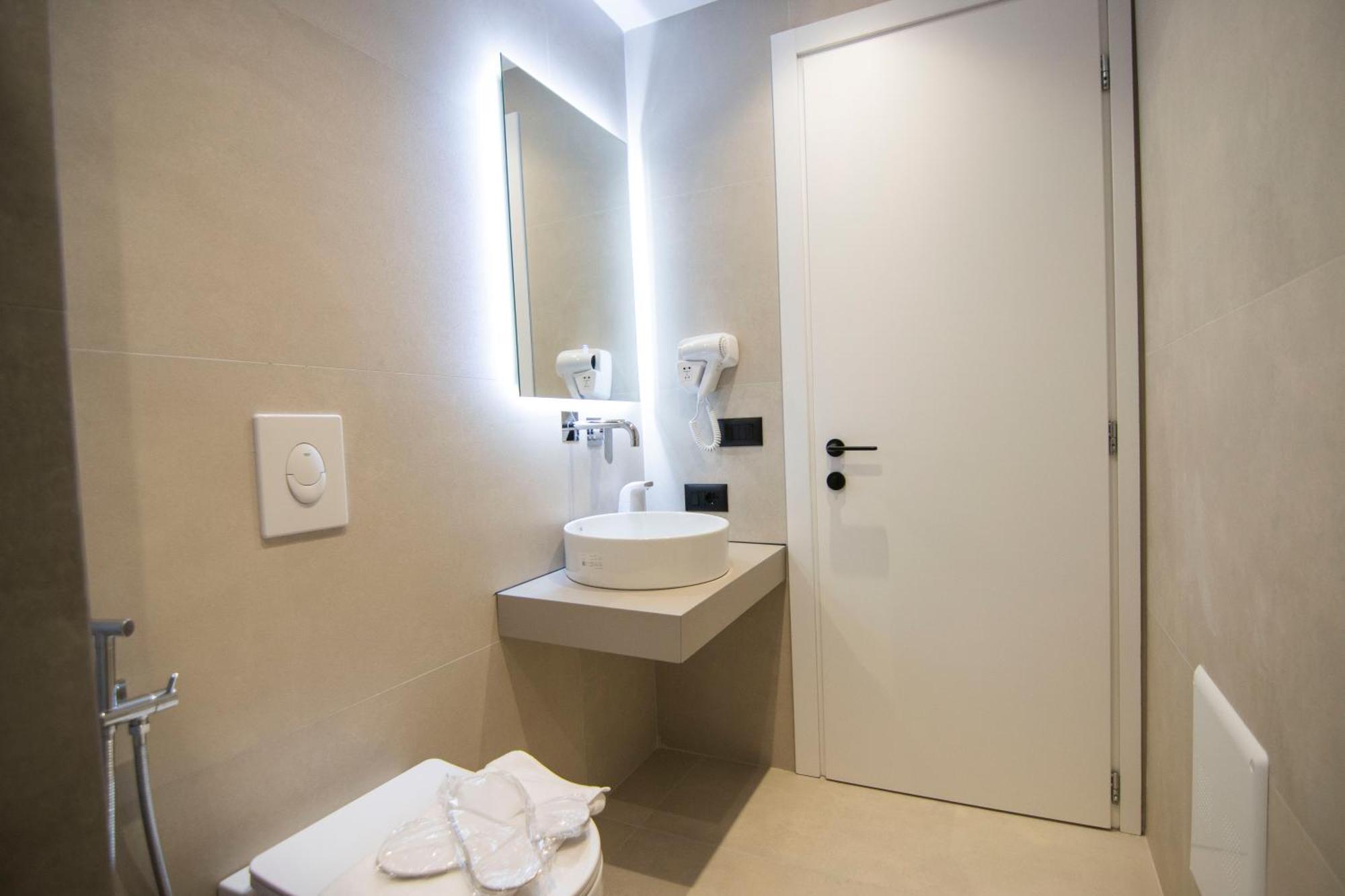Mina Luxury Rooms Tirana Kültér fotó