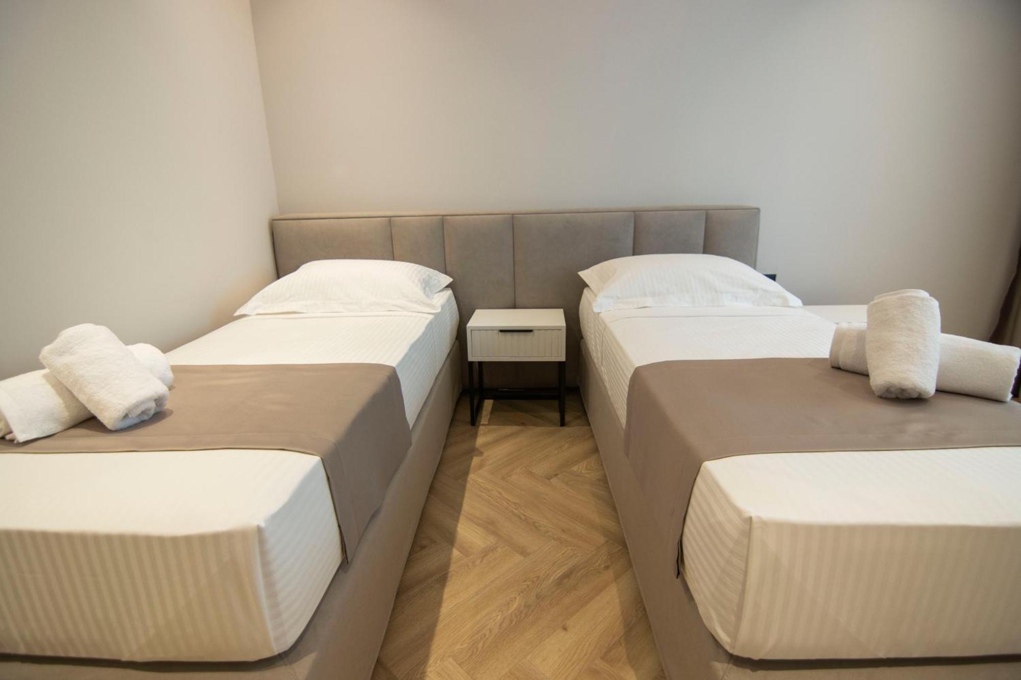 Mina Luxury Rooms Tirana Kültér fotó