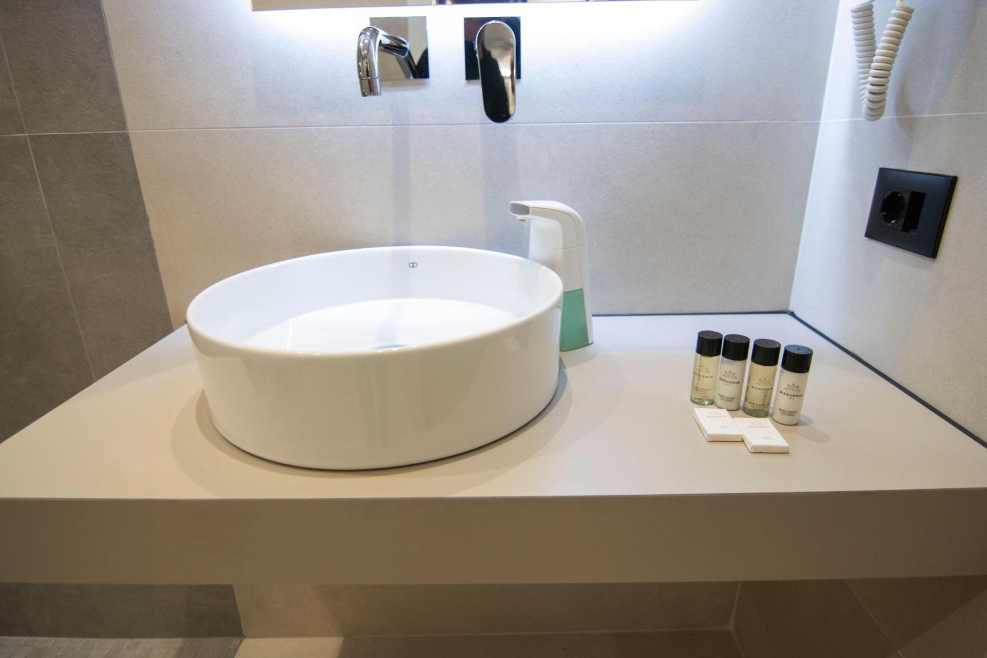Mina Luxury Rooms Tirana Kültér fotó
